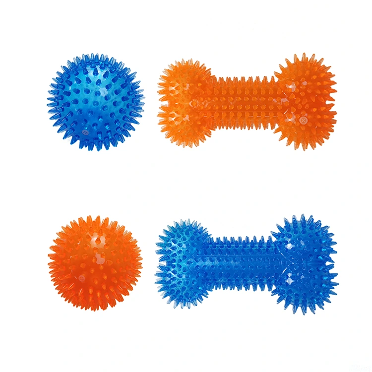 Palla ossea a spiky TPR con squeaker